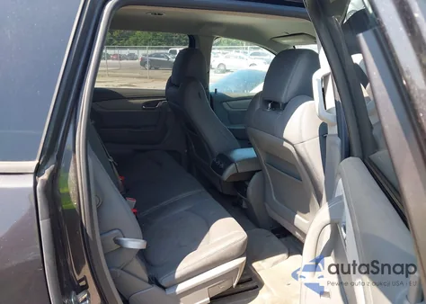 2017 Chevrolet Traverse Ls из США, поврежденный, VIN 1GNKVFKD6HJ201654